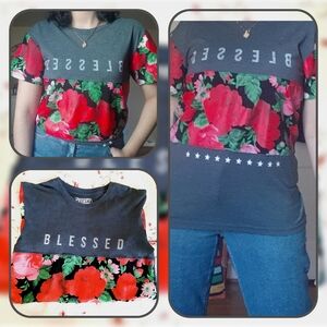 "Fresh Laundry" Blessed Floral T shirt 🥀